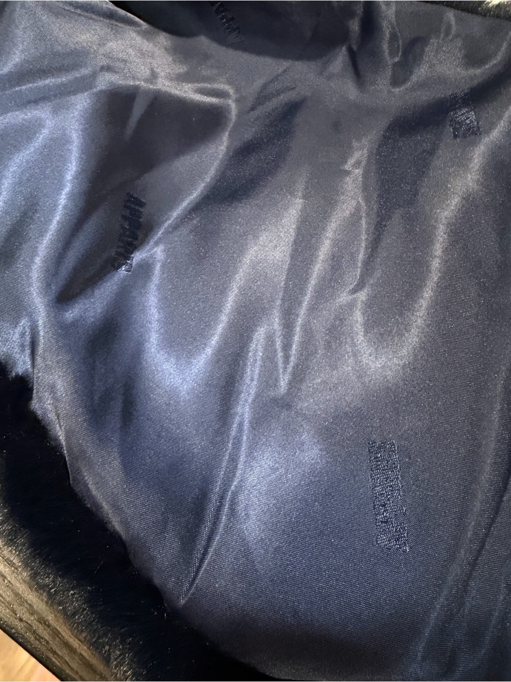 NWT Apparis Luna Faux Fur Scarf Navy - Picture 5 of 8